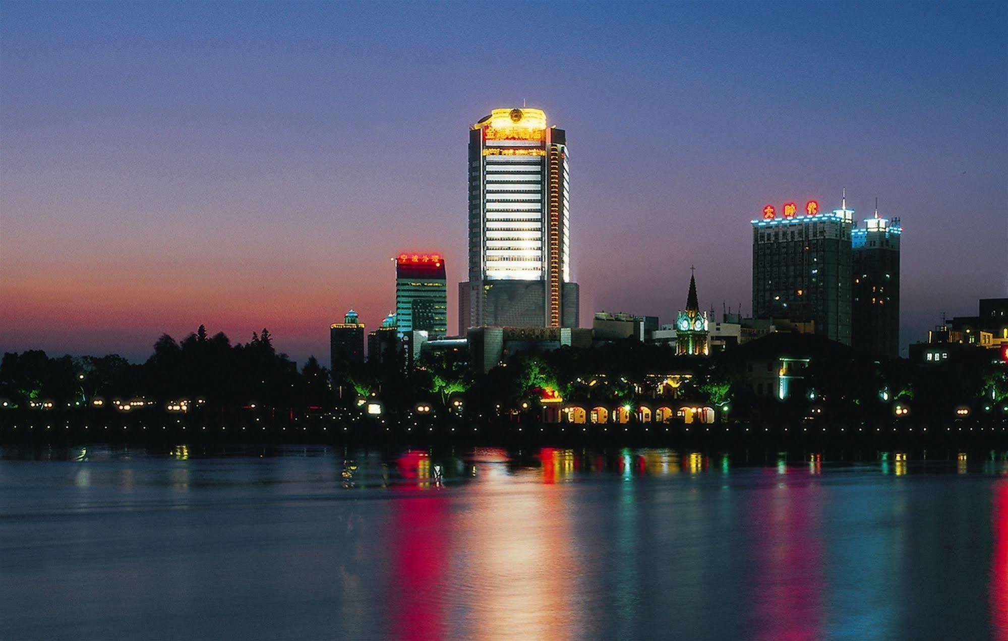 Golden Port Hotel Ningbo Exterior photo